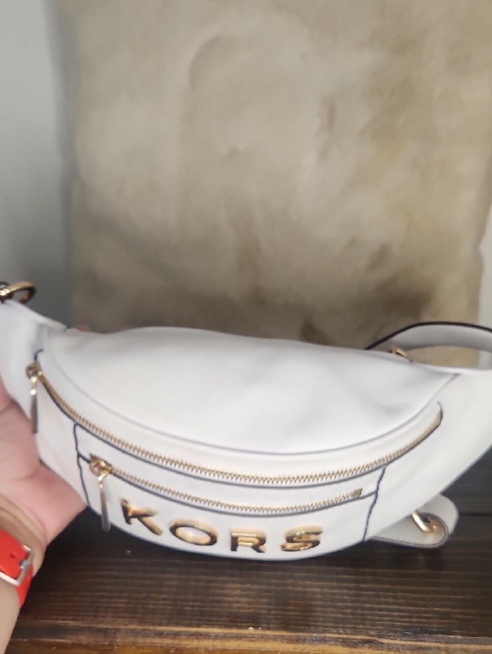 Michael Kors White Leather KORS Crossbody Belt Bag with Gold Hardware - Picture 9 of 15
